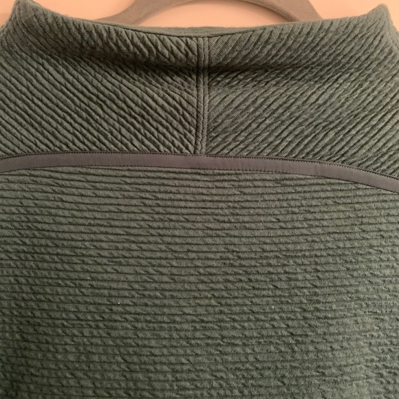 Lululemon mock neck ribbed pullover - Picture 5 of 5